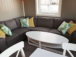 6 Person Holiday Home in Oksvoll