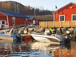 6 Person Holiday Home in Oksvoll