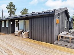 8 Person Holiday Home in Åseral