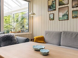 Tranquil Oasis With Sauna and Whirlpool-by Traum