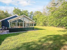 Tranquil Oasis With Sauna and Whirlpool-by Traum