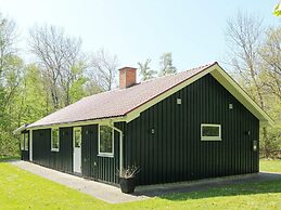 Tranquil Oasis With Sauna and Whirlpool-by Traum