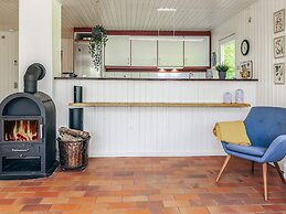 Tranquil Oasis With Sauna and Whirlpool-by Traum