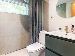 Tranquil Oasis With Sauna and Whirlpool-by Traum