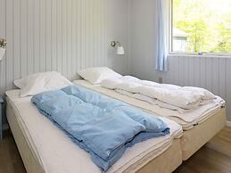 Tranquil Oasis With Sauna and Whirlpool-by Traum