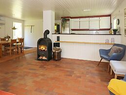 Tranquil Oasis With Sauna and Whirlpool-by Traum