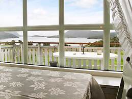 Holiday Home in Masfjordnes