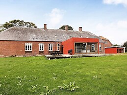26 Person Holiday Home in Roslev