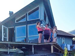 Holiday Home in Gullesfjord