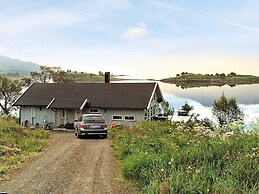 Holiday Home in Gullesfjord
