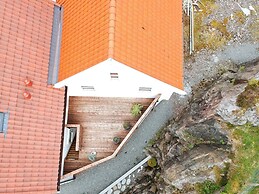 6 Person Holiday Home in Urangsvag