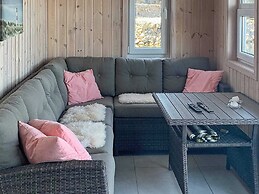 6 Person Holiday Home in Urangsvag