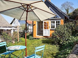 Vintage Holiday Home in Svaneke near Small Harbor