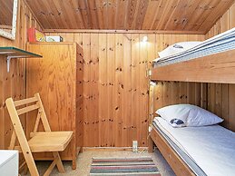 Vintage Holiday Home in Jutland near Child Friendly Beach