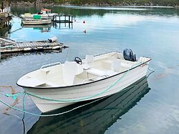 9 Person Holiday Home in Reksteren