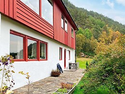 9 Person Holiday Home in Reksteren