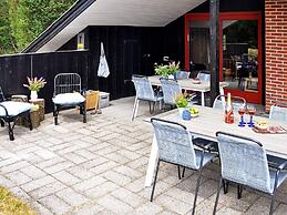 Cozy Holiday Home in Oksbøl near Swim Friendly Beach