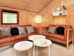 Cozy Holiday Home in Oksbøl near Swim Friendly Beach