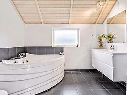 Luxury Lakeside Retreat - By Traum Ferienwohnungen