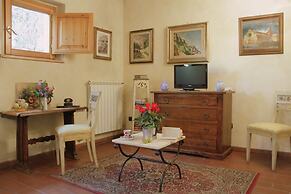 Oro Fine Studio in quiet Residence with Garden and Rooftop