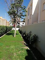 48960911