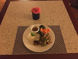 Almond Tree Hotel Resort