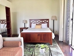 Almond Tree Hotel Resort