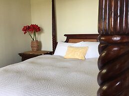 Almond Tree Hotel Resort