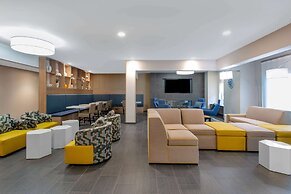Microtel Inn & Suites by Wyndham Amsterdam