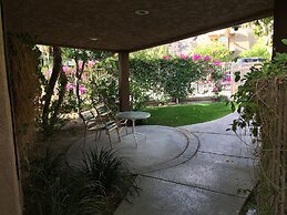 GetAways at Palm Springs Tennis Club