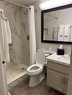 GetAways at Palm Springs Tennis Club