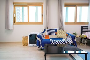 Sweet Stay at Joy's