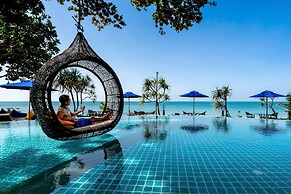 Nirvana  Beach Resort