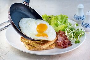 Nirvana  Beach Resort