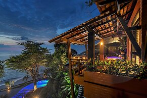 Nirvana  Beach Resort