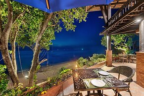 Nirvana  Beach Resort