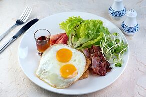 Nirvana  Beach Resort