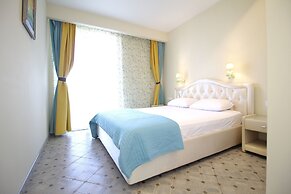 Alpha Apartments Marina Park