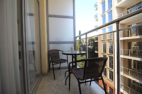 Alpha Apartments Marina Park