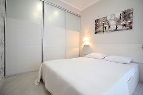 Alpha Apartments Marina Park