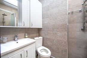 Alpha Apartments Marina Park