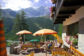 Hotel Zebru
