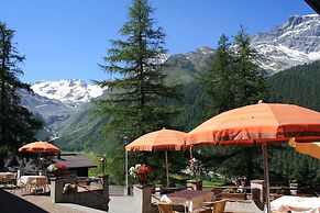 Hotel Zebru