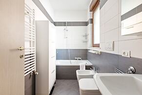 Corsica Huge Terrace Flat