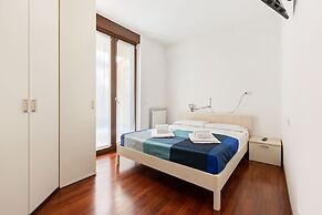 Corsica Huge Terrace Flat