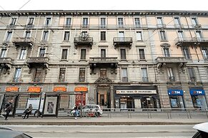 Isola View Renovated Apartment