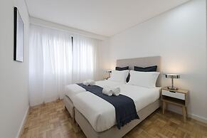 Bruno's Downtown Apartment