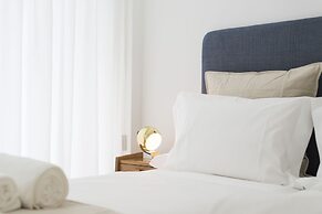 Bruno's Downtown Apartment