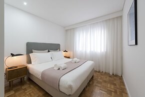 Bruno's Downtown Apartment