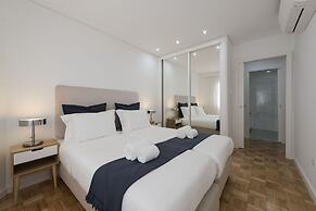 Bruno's Downtown Apartment